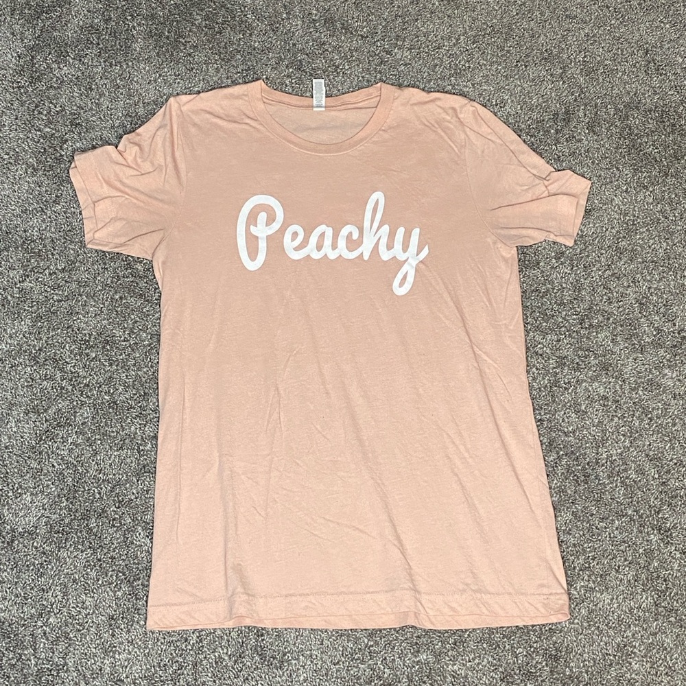 Peachy Graphic Tee